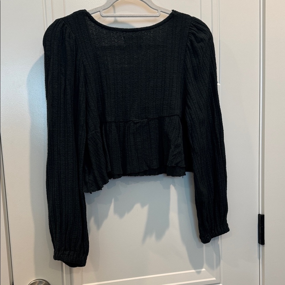 Urban Outfitters Black Ribbed V-Neck Blouse - Picture 3 of 3